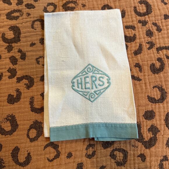 Vintage Linen Towels His Hers Embroidered Fingertip Floral Kitchen Turquoise - Picture 14 of 15